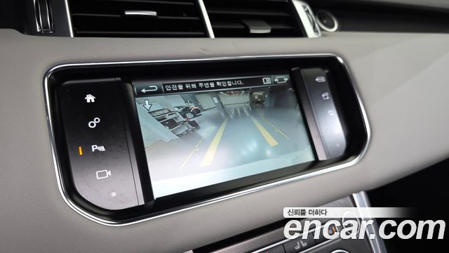 Land Rover Range Rover Sport 2016 — photo 21