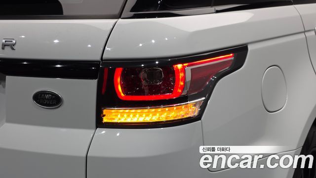 Land Rover Range Rover Sport 2016 — photo 9