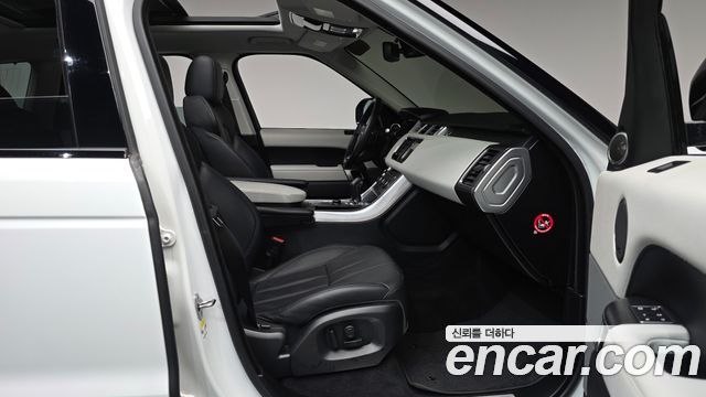 Land Rover Range Rover Sport 2016 — photo 16