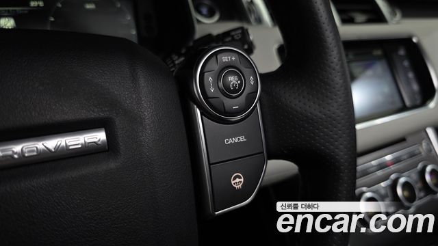 Land Rover Range Rover Sport 2016 — photo 27