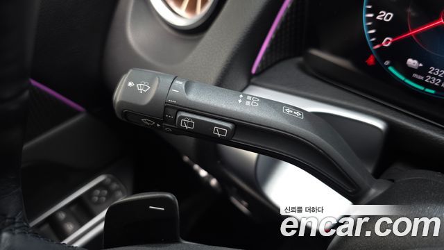 Mercedes-Benz EQB 2023 — photo 25