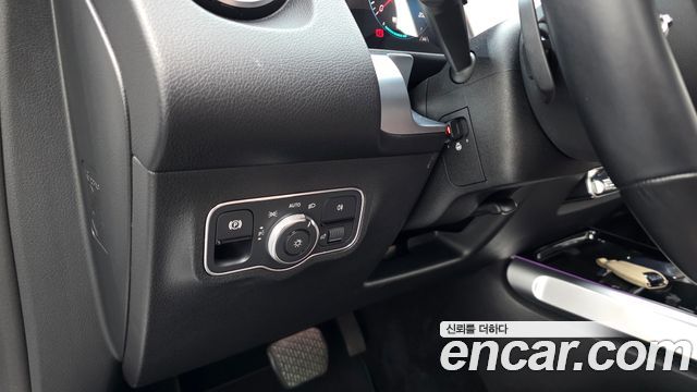 Mercedes-Benz EQB 2023 — photo 26