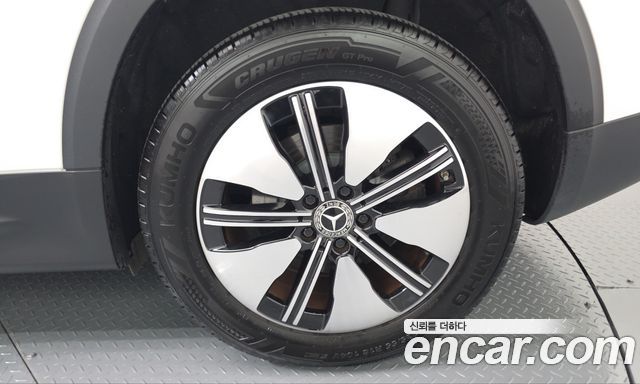 Mercedes-Benz EQB 2023 — photo 7
