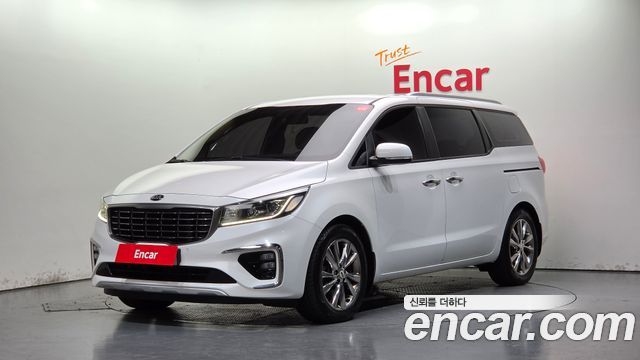Kia Canival 2019 — photo 1