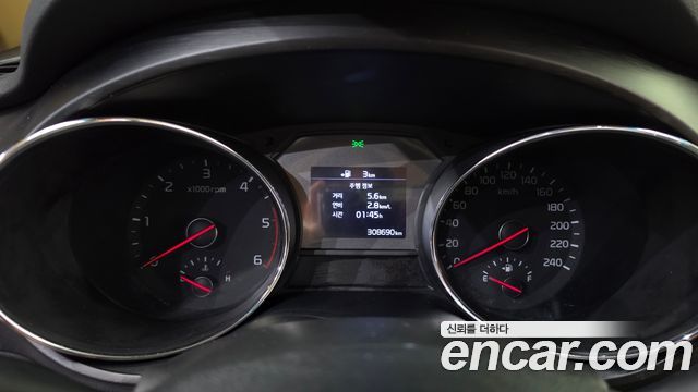Kia Canival 2019 — photo 11