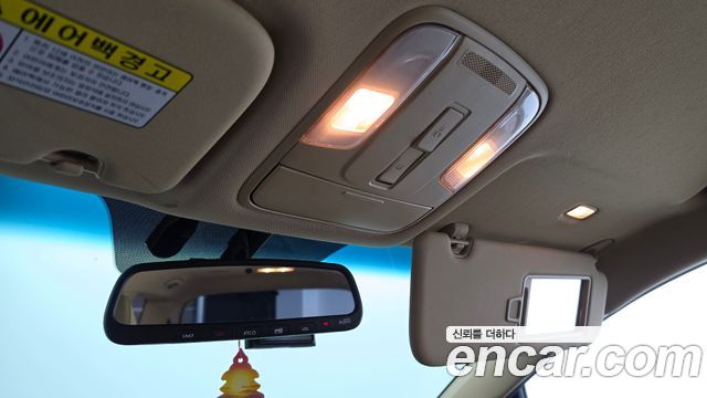 Kia Canival 2019 — photo 24