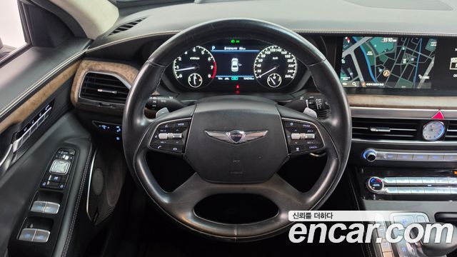 Genesis G90 2019 — photo 20