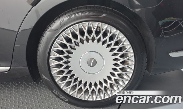 Genesis G90 2019 — photo 7
