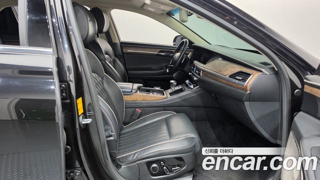 Genesis G90 2019 — photo 16