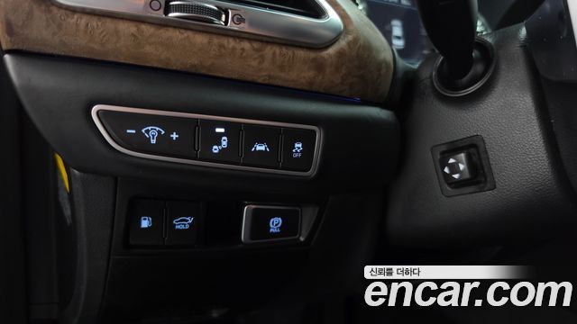 Genesis G90 2019 — photo 29