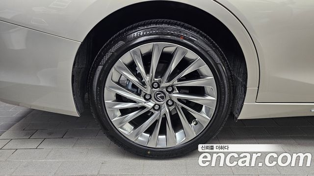 Lexus ES 2026 — photo 5