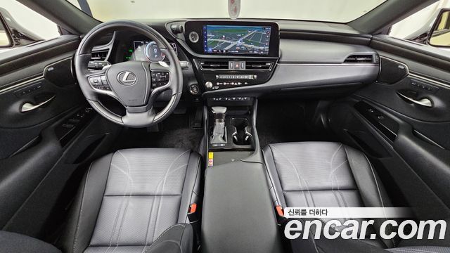 Lexus ES 2026 — photo 10