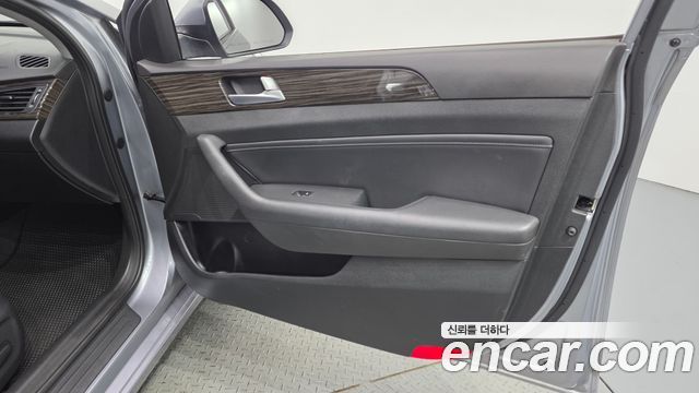 Hyundai Sonata 2015 — photo 14