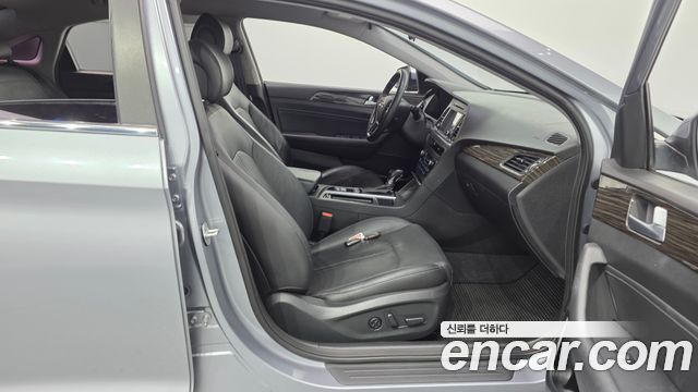 Hyundai Sonata 2015 — photo 16