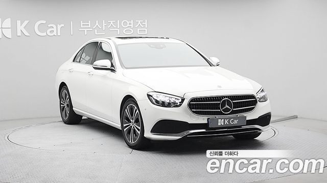 Mercedes-Benz E-Class 2021 — photo 2