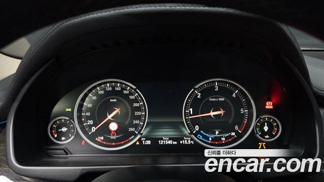 BMW X6 2017 — photo 8