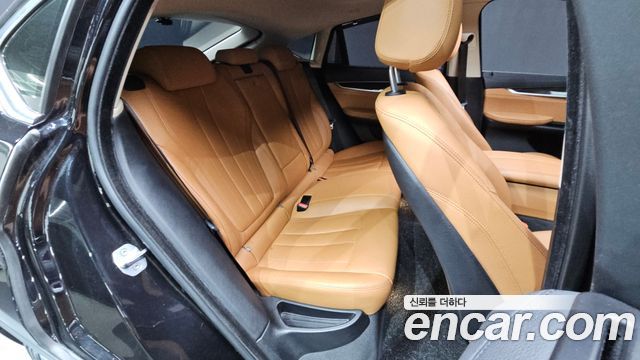 BMW X6 2017 — photo 11