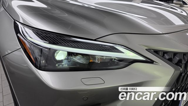 Lexus NX 2026 — photo 8