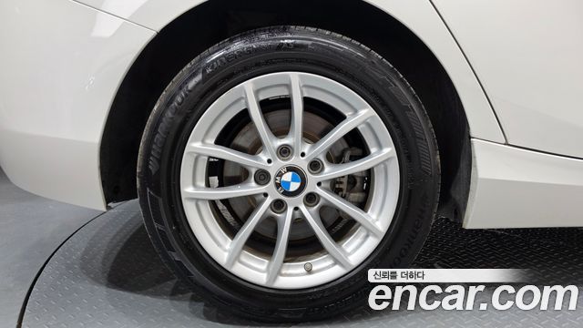BMW 1-Series 2017 — photo 5