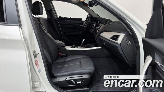 BMW 1-Series 2017 — photo 11