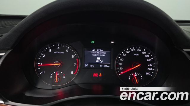 Kia K7 2016 — photo 11