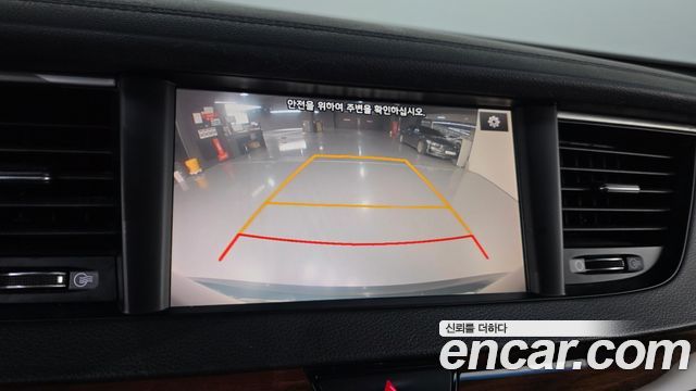 Kia K7 2016 — photo 23