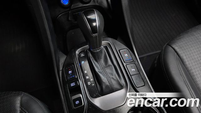 Hyundai Santafe 2015 — photo 9