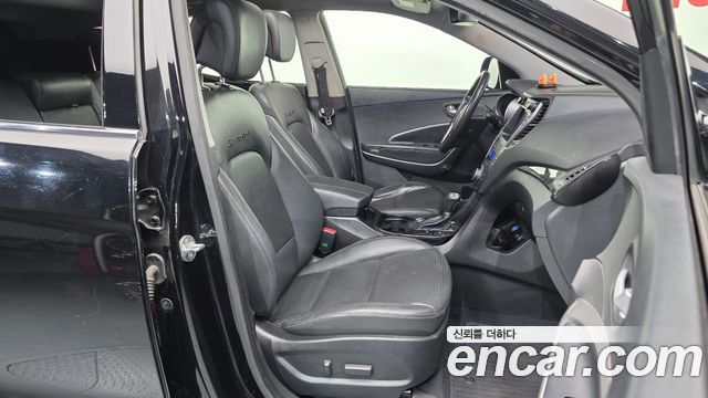 Hyundai Santafe 2015 — photo 11