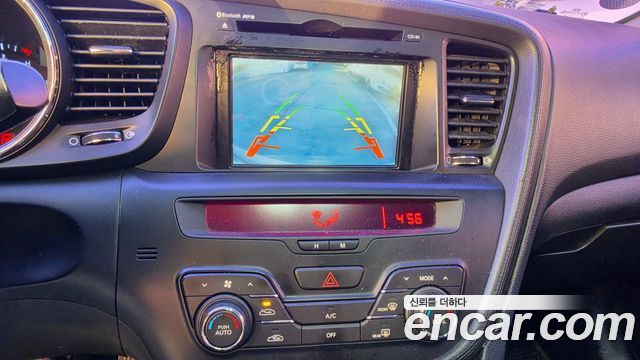 Kia K5 2012 — photo 4