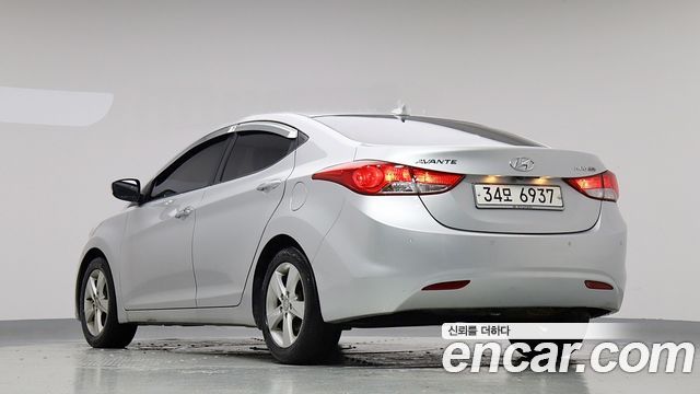 Hyundai AVANTE 2012 — photo 2