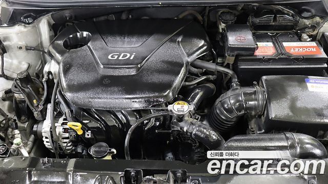Hyundai AVANTE 2012 — photo 6