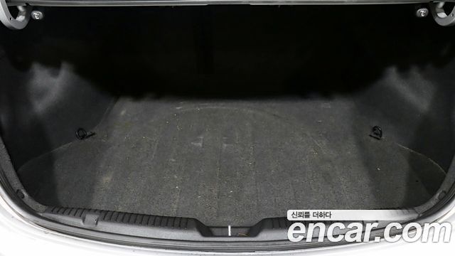 Hyundai AVANTE 2012 — photo 7