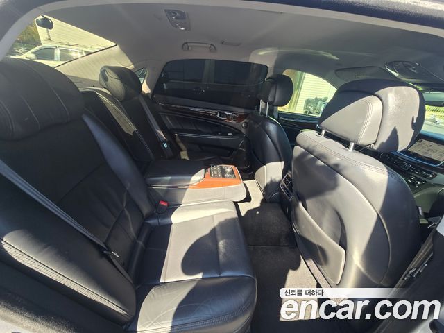 Hyundai Equus 2014 — photo 12