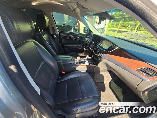 Hyundai Equus 2014 — photo 13