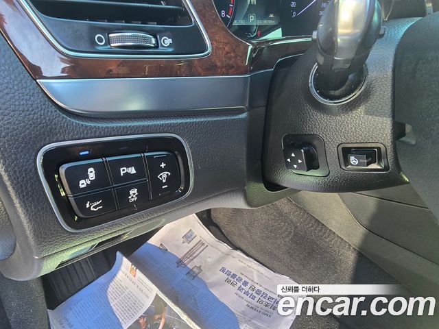 Hyundai Equus 2014 — photo 16