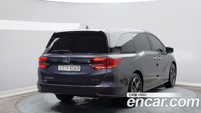 Honda Odyssey 2021 — photo 4