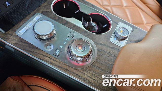Genesis GV80 2024 — photo 12