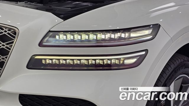 Genesis GV80 2024 — photo 8