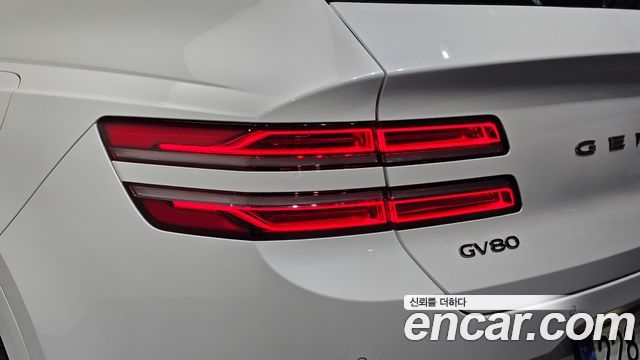Genesis GV80 2024 — photo 9