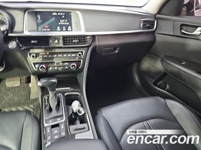 Kia K5 2019 — photo 10