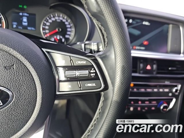 Kia K5 2019 — photo 17
