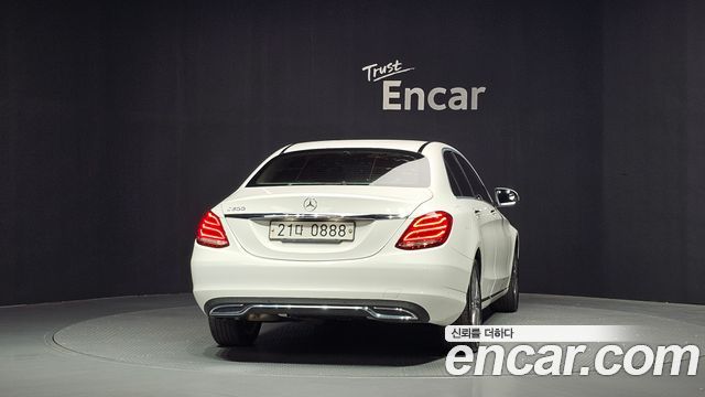 Mercedes-Benz C-Class 2016 — photo 4