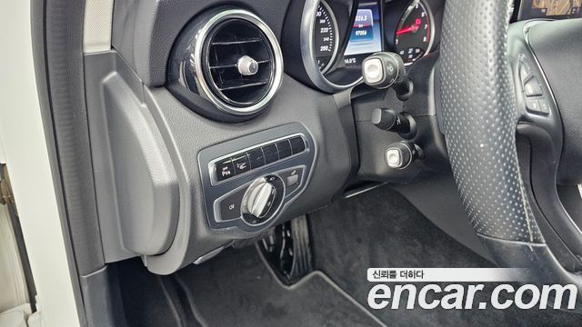 Mercedes-Benz C-Class 2016 — photo 16