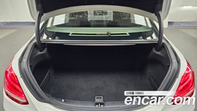 Mercedes-Benz C-Class 2016 — photo 20