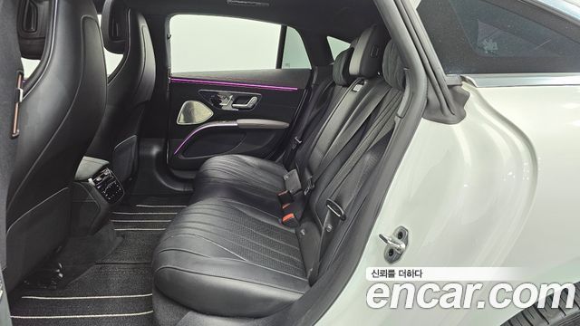 Mercedes-Benz EQS 2022 — photo 17