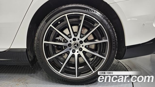 Mercedes-Benz EQS 2022 — photo 7