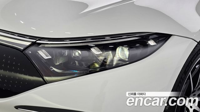 Mercedes-Benz EQS 2022 — photo 8