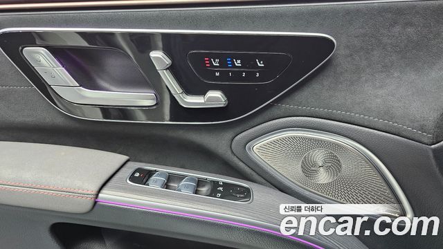 Mercedes-Benz EQS 2022 — photo 31