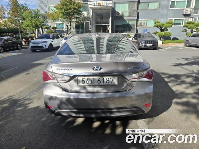 Hyundai Sonata 2012 — photo 6