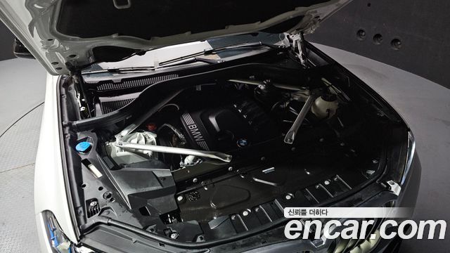 BMW X6 2025 — photo 6